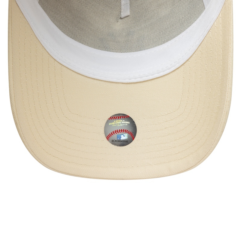 Sapca New Era FEMALE LEAGUE ESSENTIAL TRUCKER - 3 | YEO