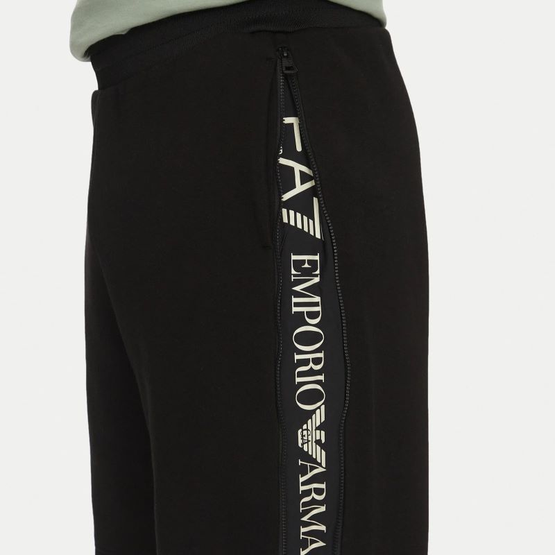 Sort EA7 M TAPE SHORTS COPL ZIP - 2 | YEO