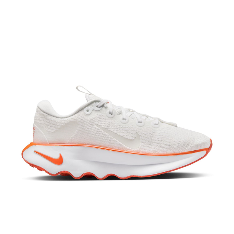 Pantofi sport Nike WMNS MOTIVA