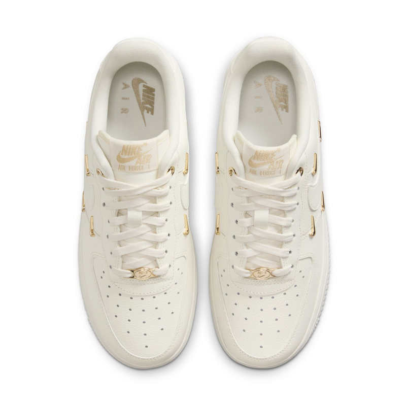 Pantofi sport Nike WMNS AIR FORCE 1 \'07 LX CN CN - 4 | YEO