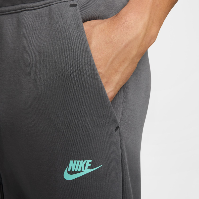 Pantaloni Nike M NK TCH FLC JOGGR - 3 | YEO