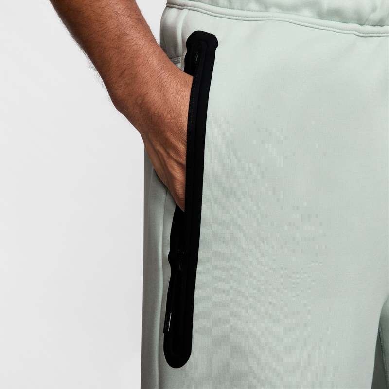 Sort Nike INTER M NSW TECH FLC SHORT