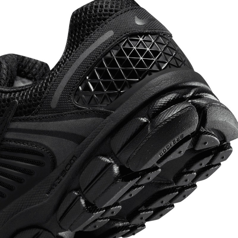 Pantofi sport Nike ZOOM VOMERO 5 - 4 | YEO