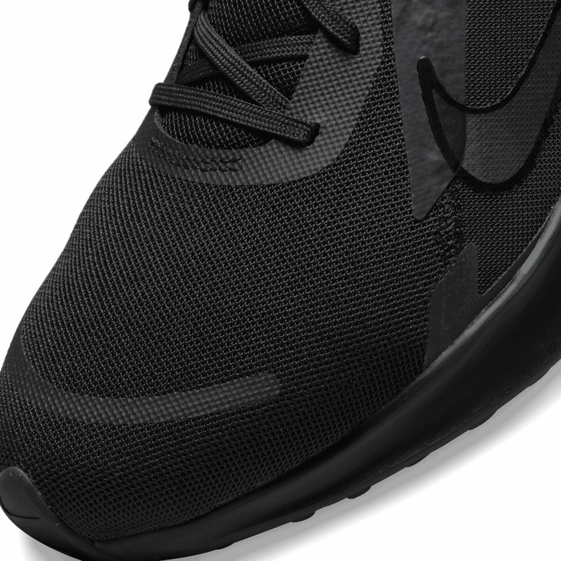 Pantofi sport Nike Quest 5