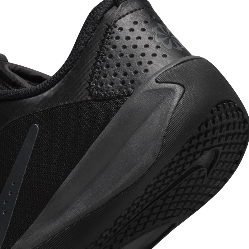 Poze Pantofi Sport Nike OMNI MULTI Court gs various-brands.ro