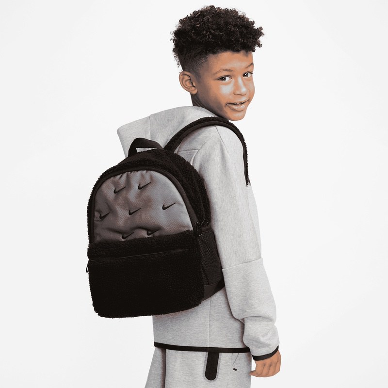 Poze Ghiozdan Nike Y NK BRSLA JDI MINI BKPK SHRPA various-brands.ro