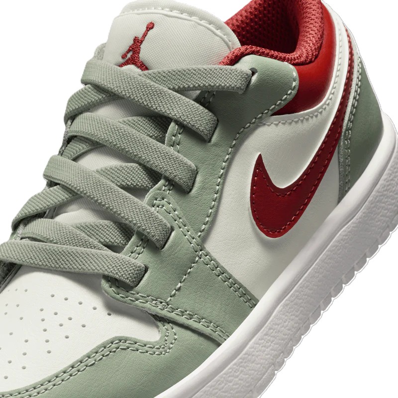 Pantofi sport Nike JORDAN 1 LOW ALT BP