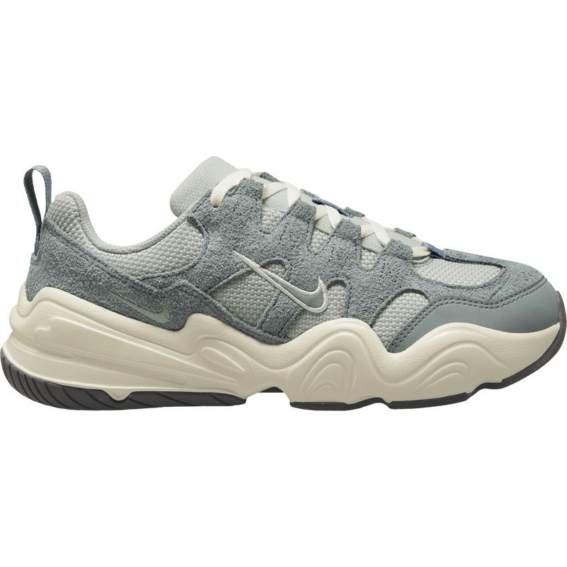 Pantofi sport nike w tech hera