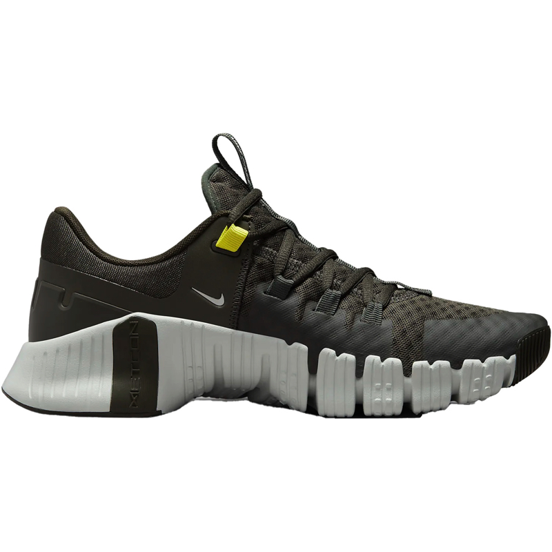 Pantofi sport nike free metcon 5