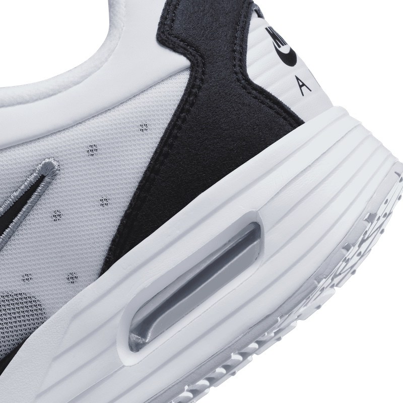 Pantofi sport Nike AIR MAX SOLO