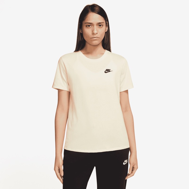 Poze Tricou Nike W NSW CLUB SS TEE various-brands.ro