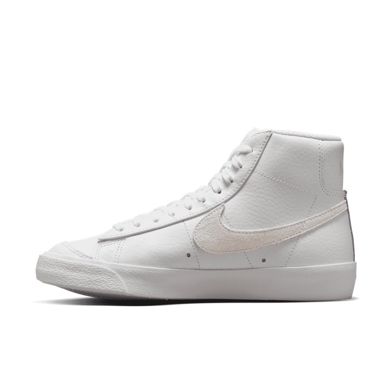 Poze Pantofi sport Nike WMNS BLAZER MID '77 AC various-brands.ro