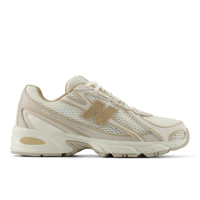 Pantofi sport New Balance 740