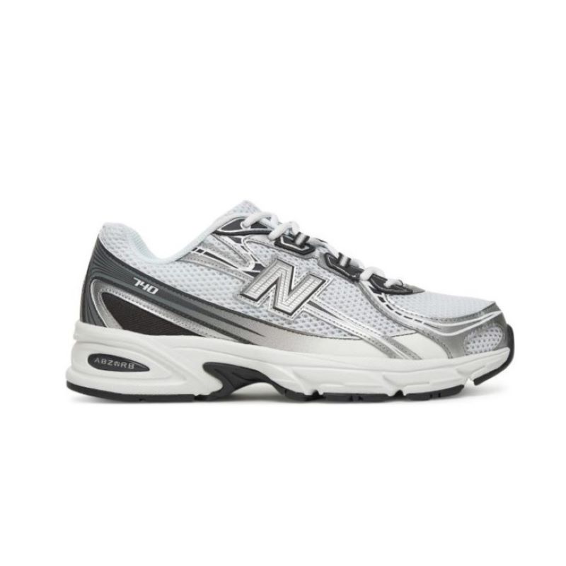 Pantofi sport New Balance 740
