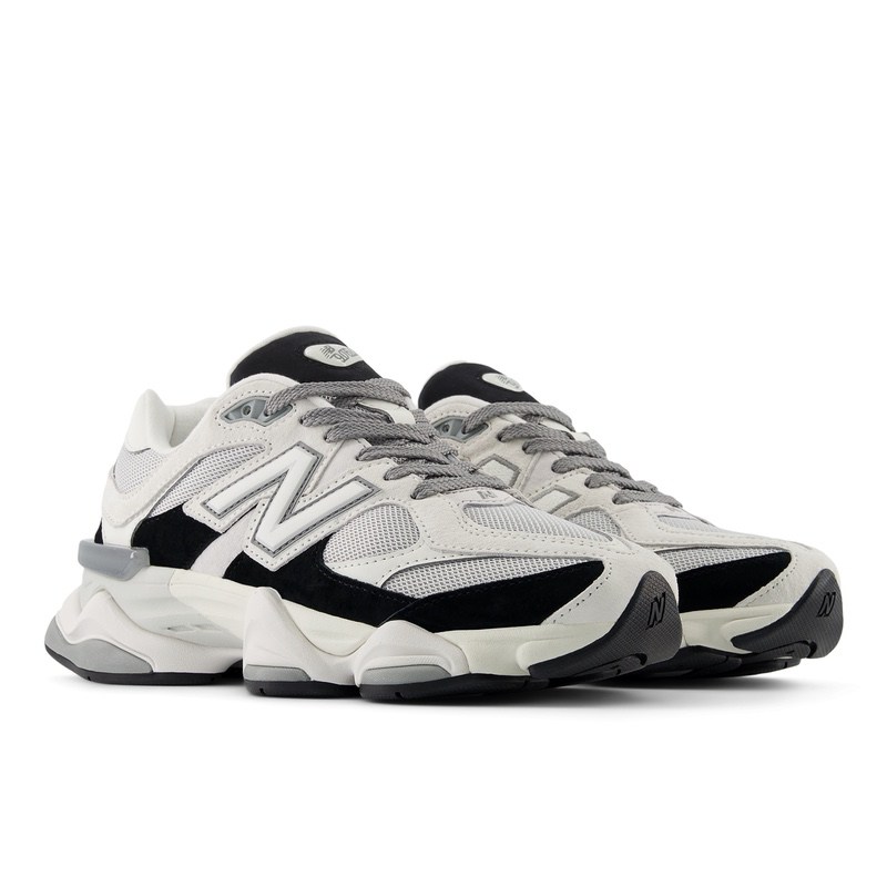 Pantofi sport New Balance 9060 - 3 | YEO
