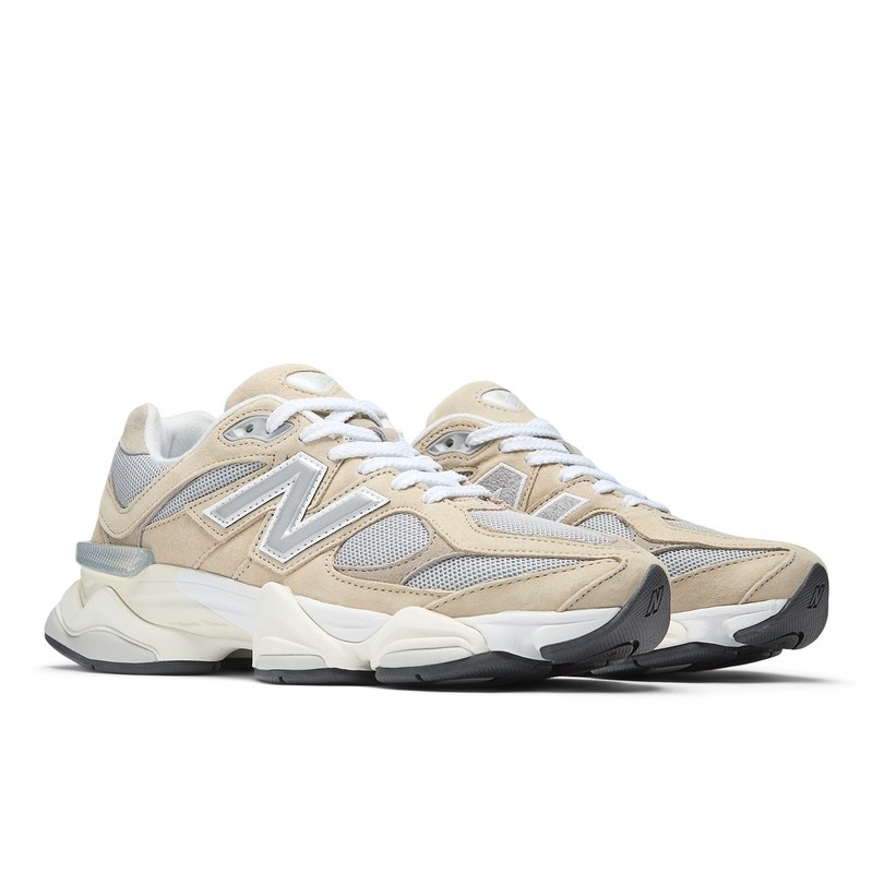 Pantofi sport New Balance 9060 - 3 | YEO