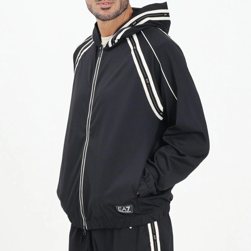 Aceasta este imaginea corespunzatoare acestui obiect