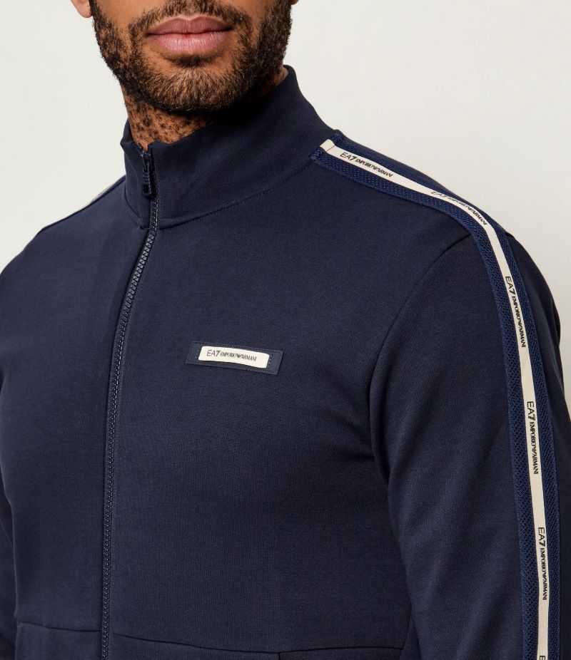 Aceasta este imaginea corespunzatoare acestui obiect