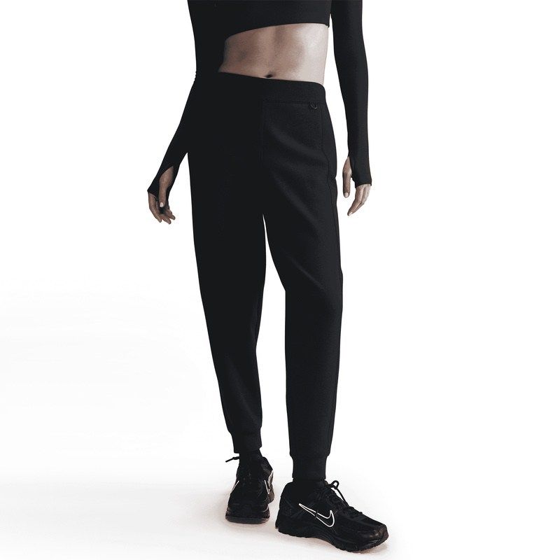 Pantaloni Nike W NK 24.7 DF MR JOGGER SOFT KN - various-brands.ro