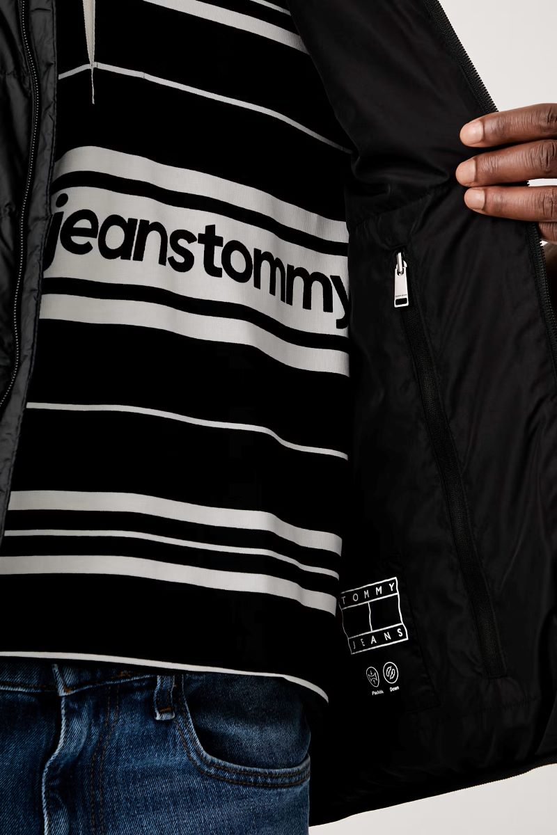 Vesta Tommy Hilfiger TJM LIGHT DOWN PACKABLE VEST
