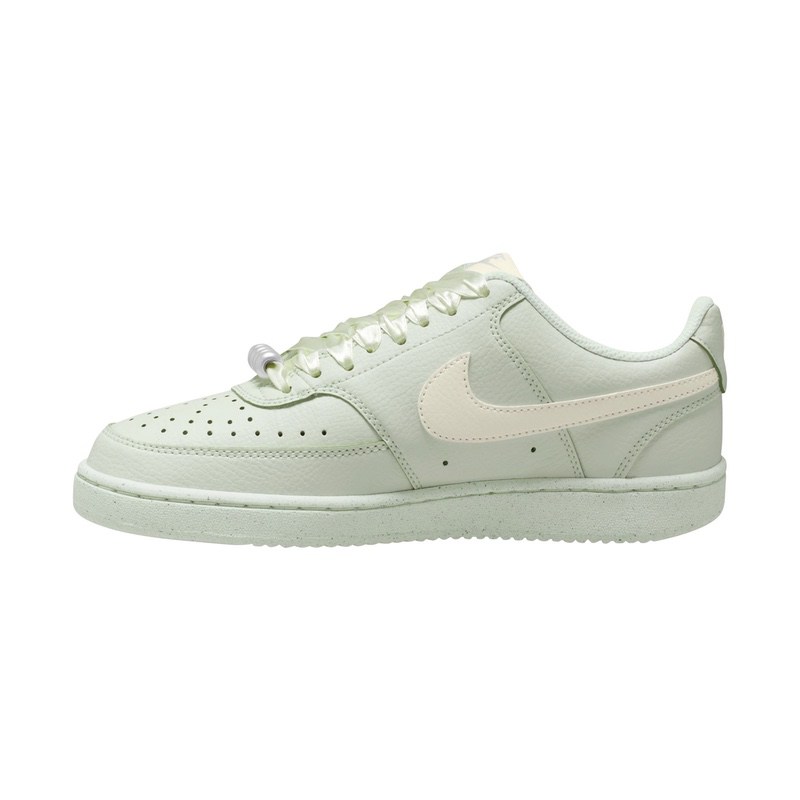 Pantofi sport Nike W COURT VISION LO LE