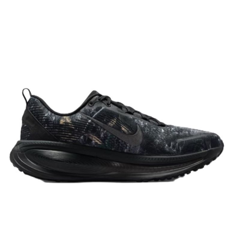 Pantofi sport Nike NIKE VOMERO 18 CM