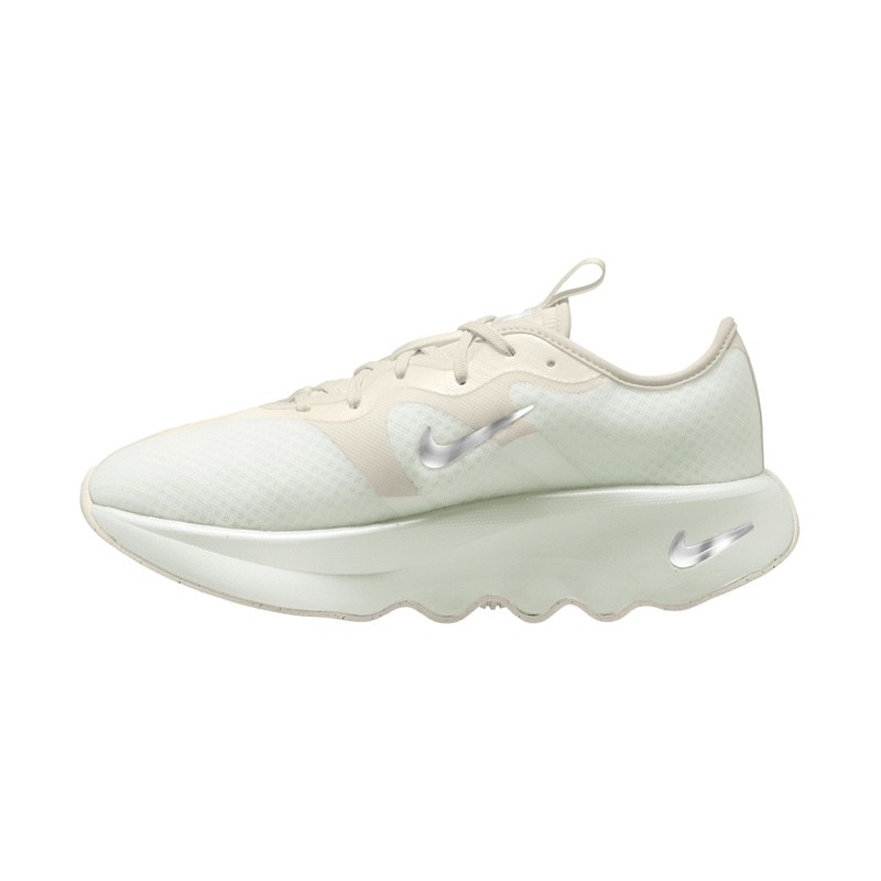 Pantofi sport Nike WMNS MOTIVA 2
