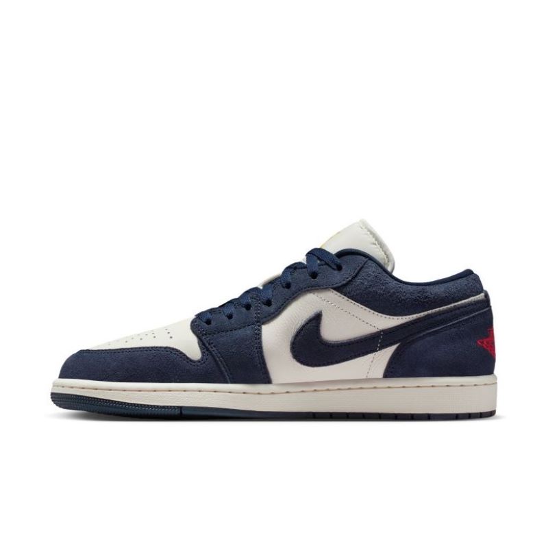 Pantofi sport Nike AIR JORDAN 1 LOW SE - imagine 2